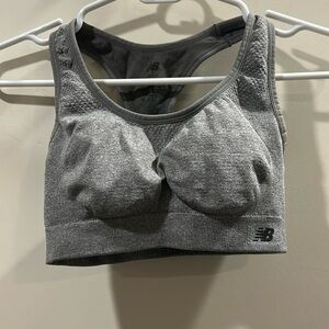 New Balance womens contour pullover racerback Sports Bra opening for pads size S